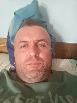 Snapshot of andres1925 chatting on July 23, 2026, 11:52 am andres1925 online show from July 23, 2026, 11:52 am