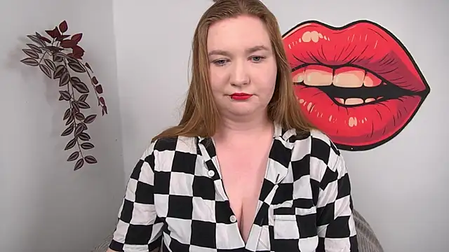 LaraDream online show from February 28, 2026, 5:14 pm