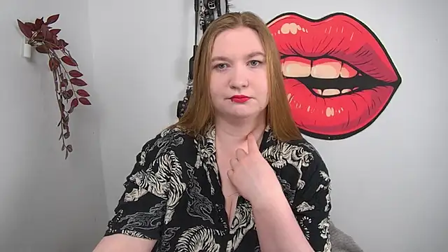 LaraDream online show from April 10, 2026, 3:17 pm