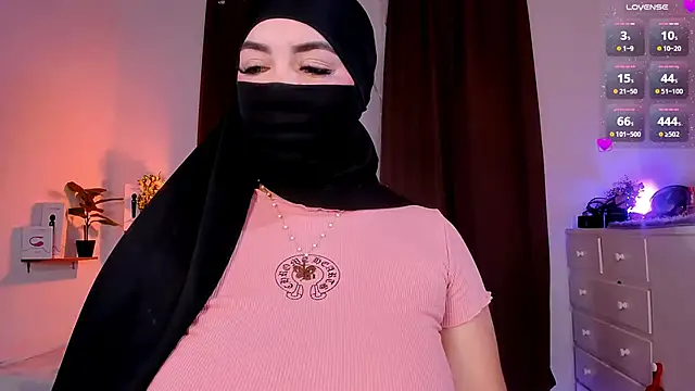 KeishaDanger  online show from January 28, 2025, 10:34 pm