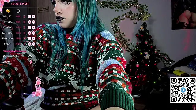 Snapshot of Silvia_Santorskii chatting on December 22, 2025, 8:22 am Silvia Santorskii online show from December 22, 2025, 8:22 am