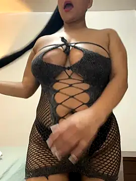 Snapshot of sofia_xxx02 chatting on October 24, 2025, 12:12 pm sofia xxx02 online show from October 24, 2025, 12:12 pm