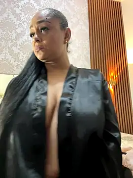 Snapshot of sofia_xxx02 chatting on October 26, 2025, 12:05 am sofia xxx02 online show from October 26, 2025, 12:05 am