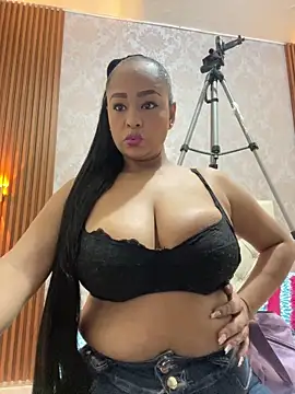 Snapshot of sofia_xxx02 chatting on November 4, 2025, 12:04 pm sofia xxx02 online show from November 4, 2025, 12:04 pm