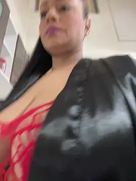 Snapshot of sofia_xxx02 chatting on November 20, 2025, 12:05 pm sofia xxx02 online show from November 20, 2025, 12:05 pm