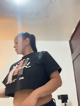 sofia xxx02 online show from April 1, 2026, 12:06 pm