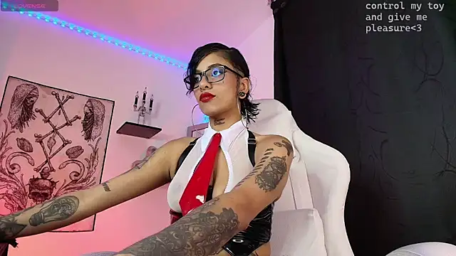 luci fer devil online show from November 14, 2025, 1:37 am