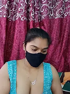 Snapshot of Jasmine_jaaan chatting on May 23, 2026, 4:18 am Jasmine jaaan online show from May 23, 2026, 4:18 am